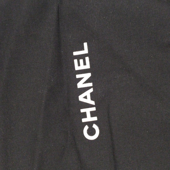 CHANEL Black Storage Dust Bag – Drawstring 7.5x12'', Small, Looks New for Women - Picture 7 of 8